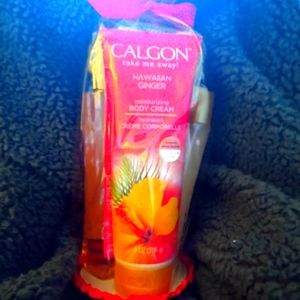 Calgon Hawaiian Ginger Gift Set